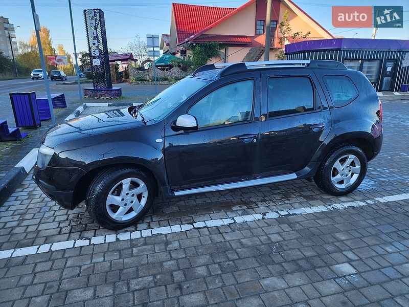 Dacia Duster 2011