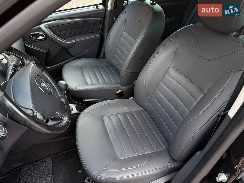 Dacia Duster 2014