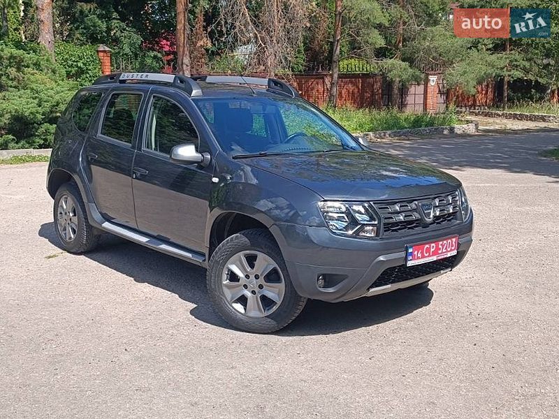 Dacia Duster 2015