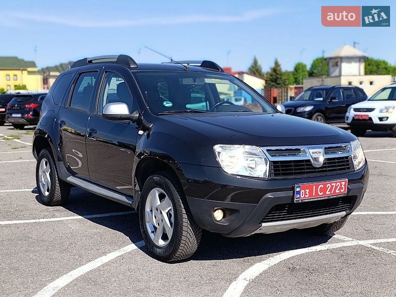 Dacia Duster 2011