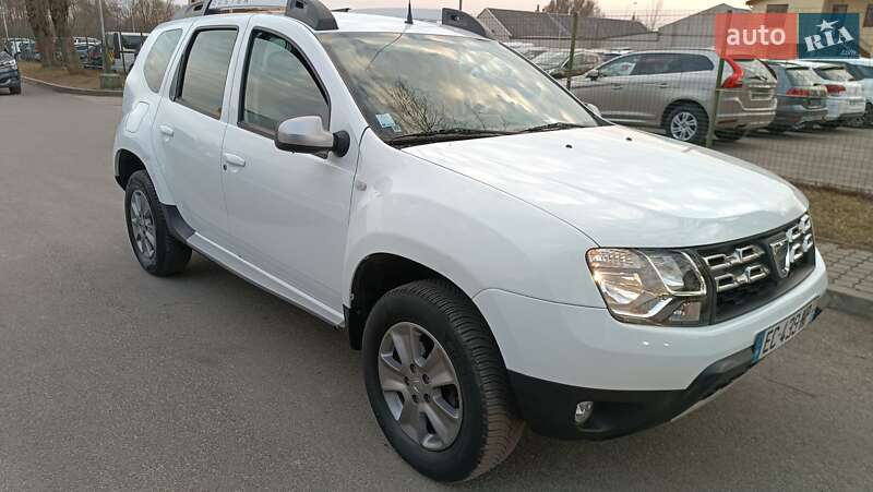 Dacia Duster 2016