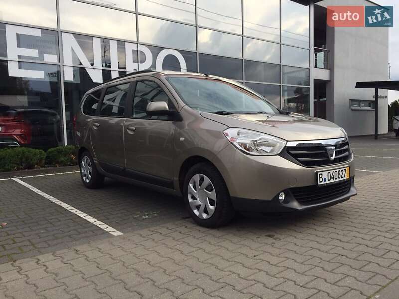 Dacia Lodgy 2012