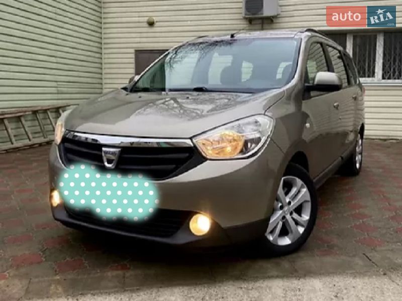 Dacia Lodgy 2012
