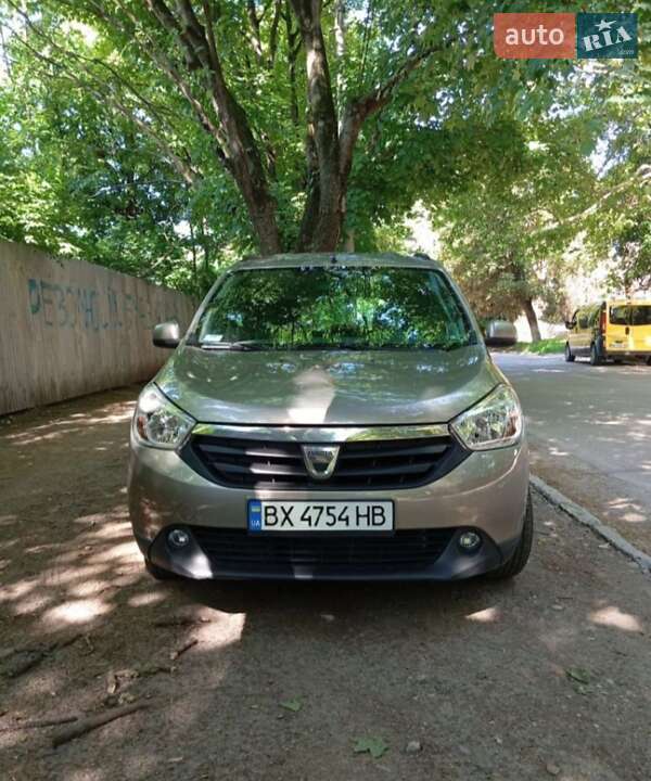 Dacia Lodgy 2014