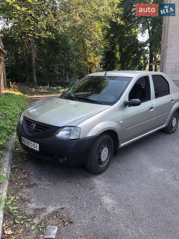Dacia Logan 2006