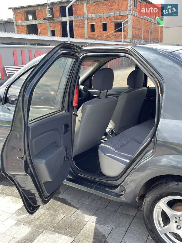 Dacia Logan 2008