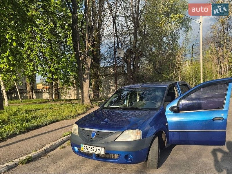 Dacia Logan 2005