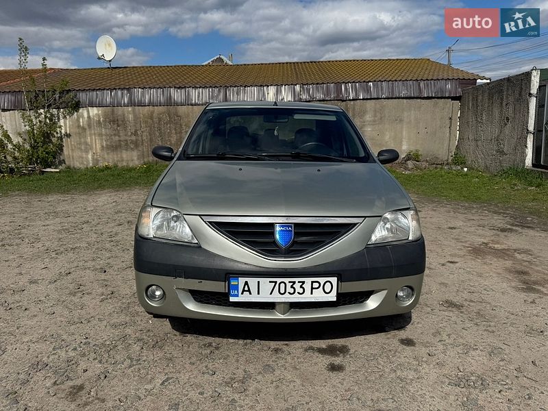 Dacia Logan 2005