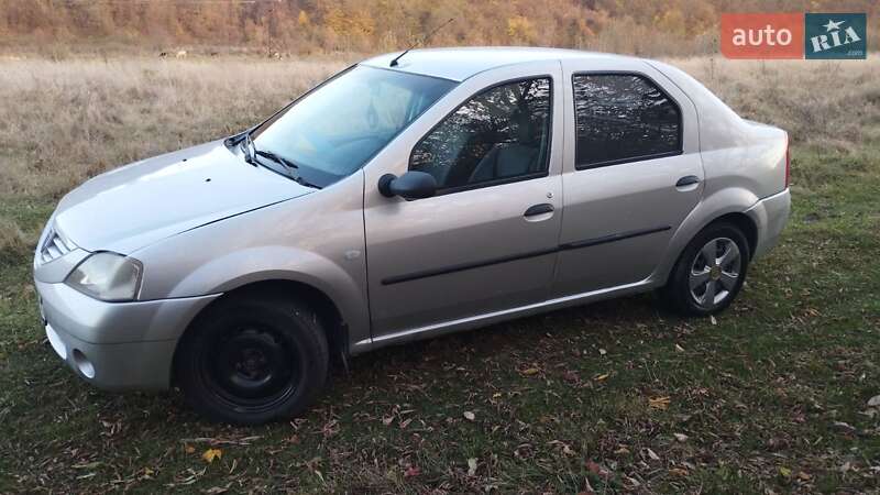 Dacia Logan 2007