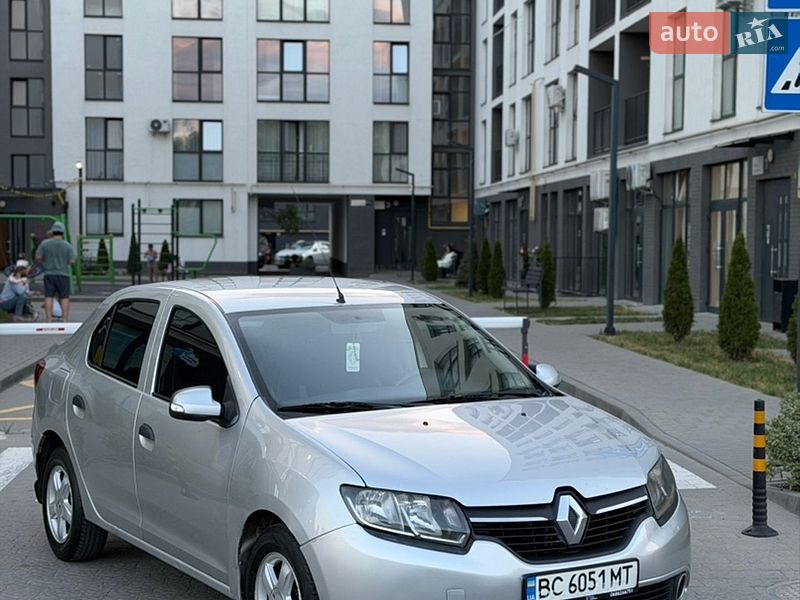 Renault Logan 2013