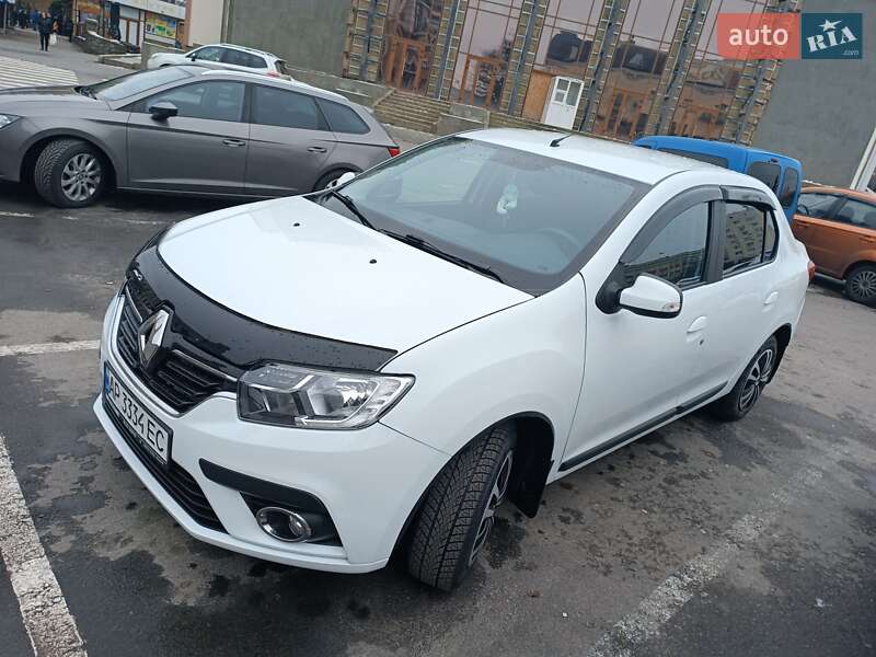 Renault Logan 2017
