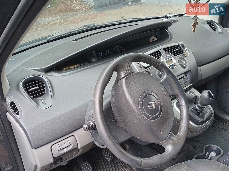 Renault Grand Scenic 2006