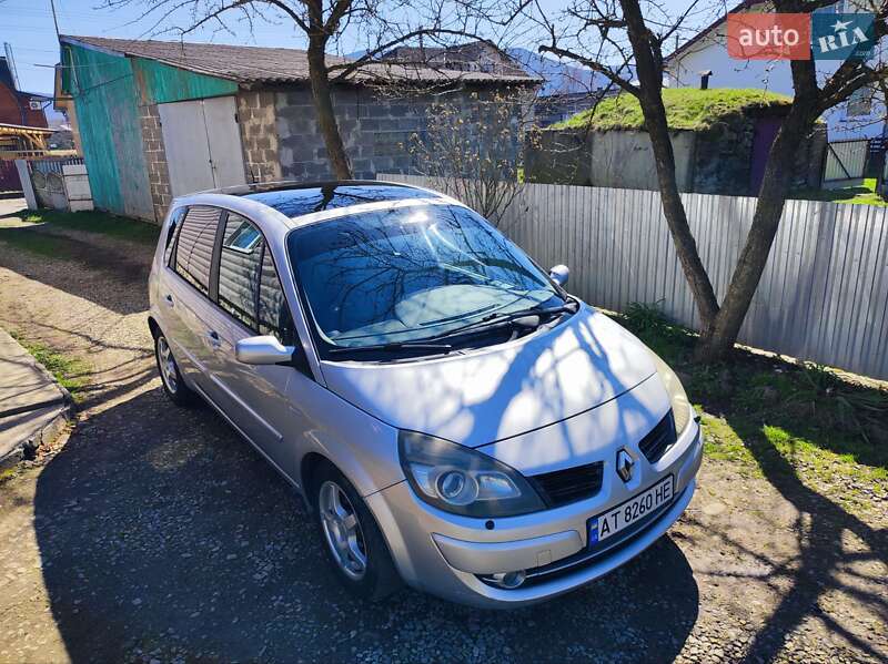 Renault Scenic 2009