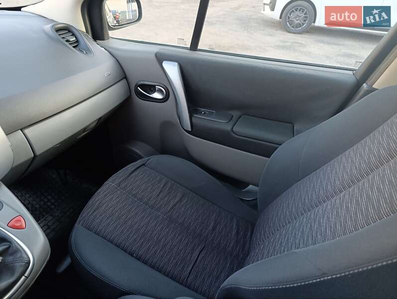 Renault Scenic 2008