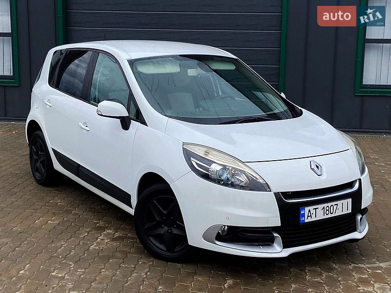 Renault Scenic 2012