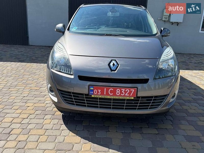 Renault Grand Scenic 2010