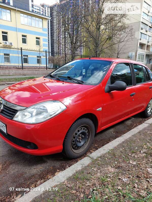 Renault Thalia 2012