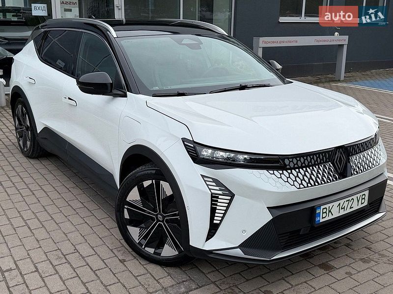 Renault Scenic E-Tech 2025