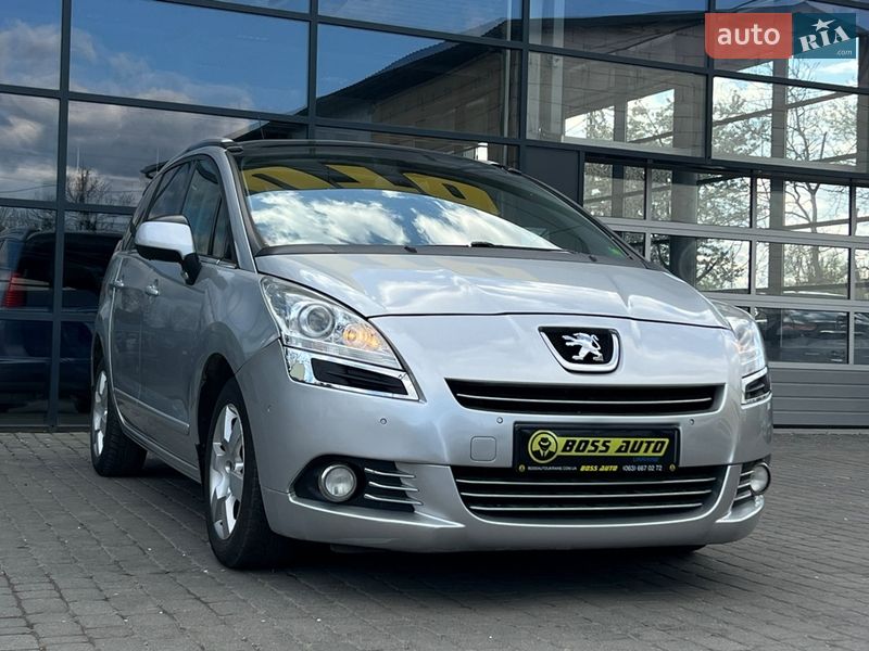 Peugeot 5008 2013