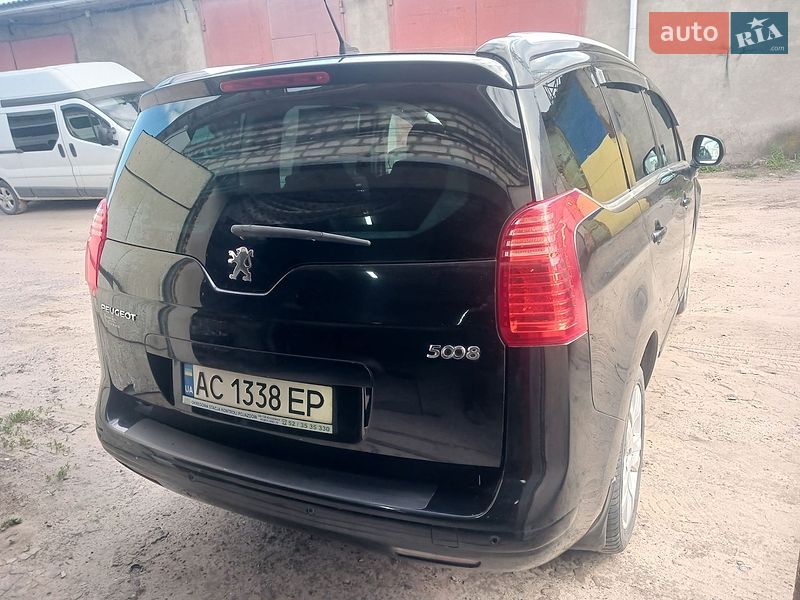 Peugeot 5008 2010