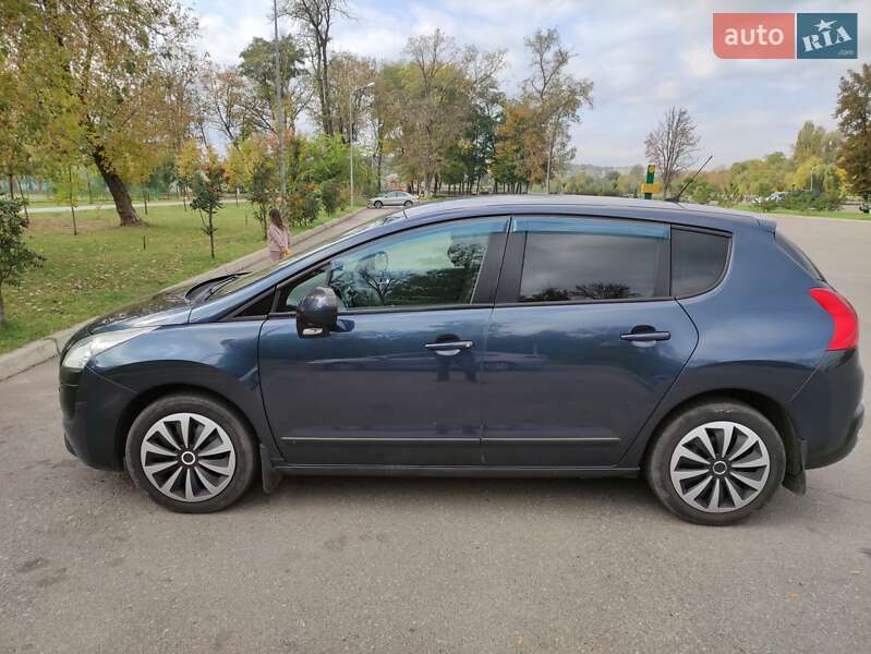 Peugeot 3008 2011