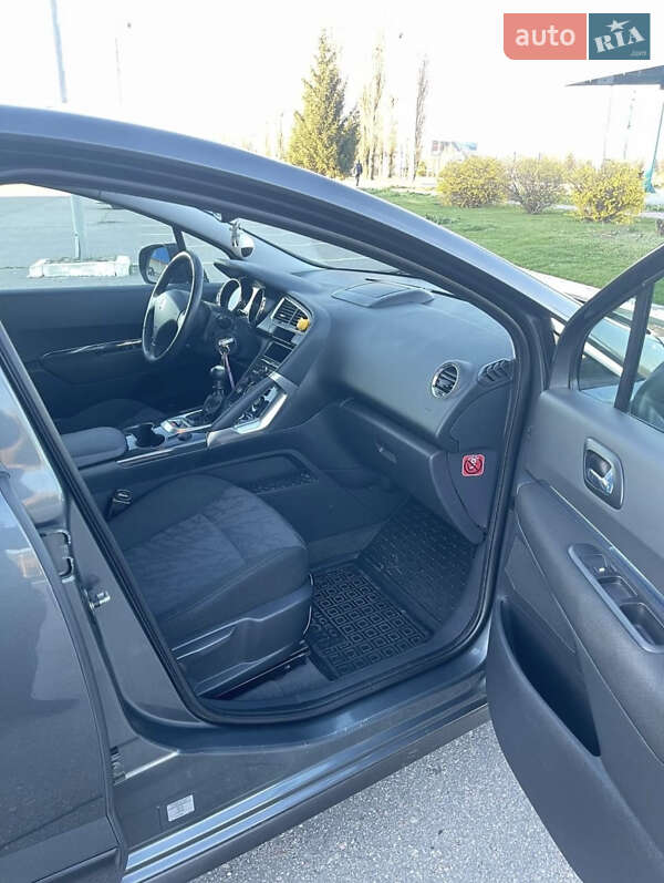 Peugeot 3008 2010