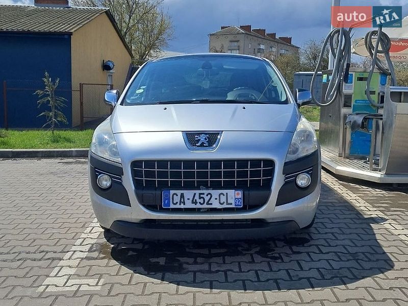 Peugeot 3008 2012