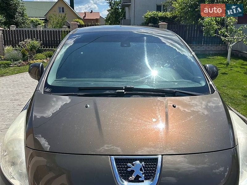 Peugeot 3008 2010