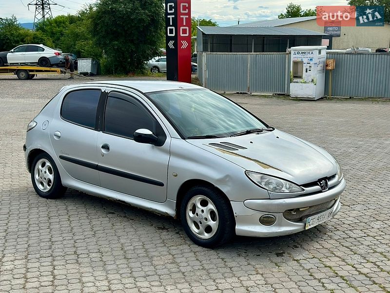 Peugeot 206 2004