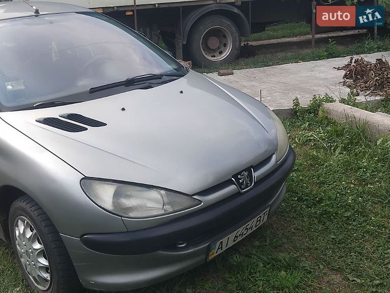 Peugeot 206 2002