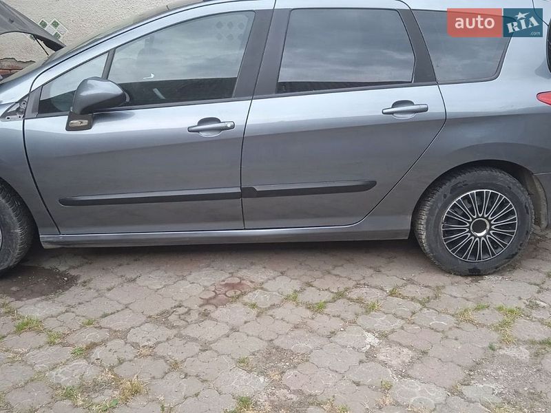Peugeot 308 2010