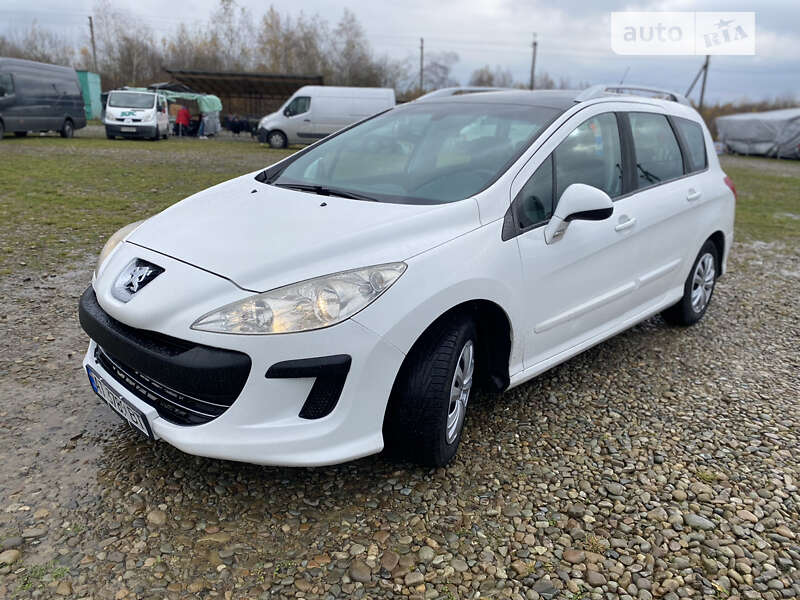 Peugeot 308 2011