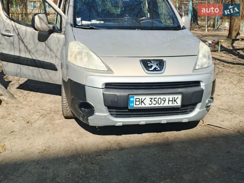 Peugeot Partner 2012