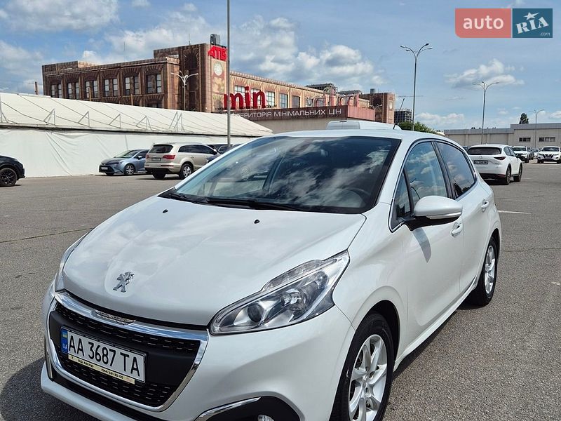 Peugeot 208 2017