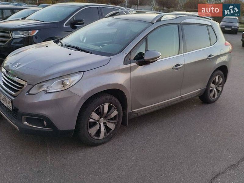 Peugeot 2008 2015