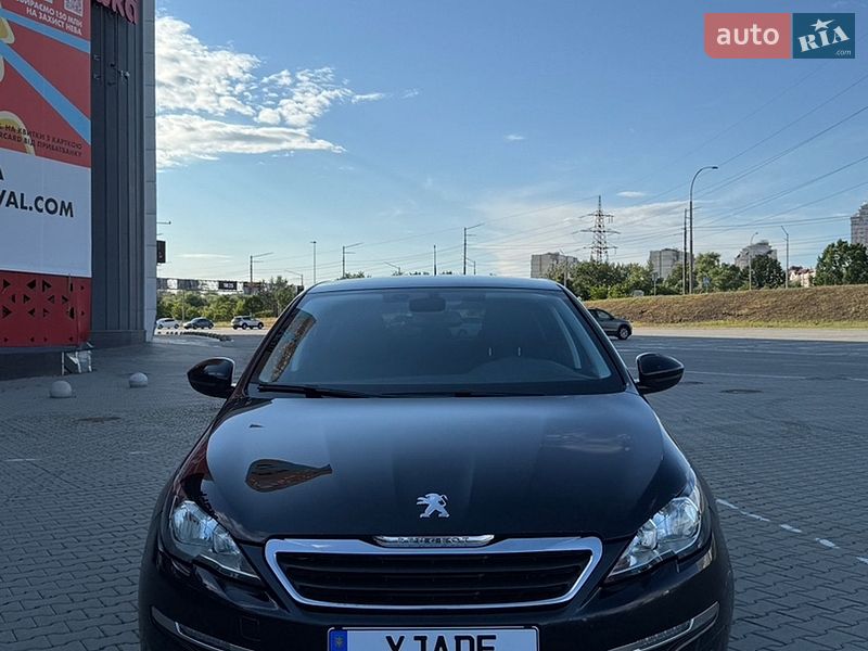 Peugeot 308 2015
