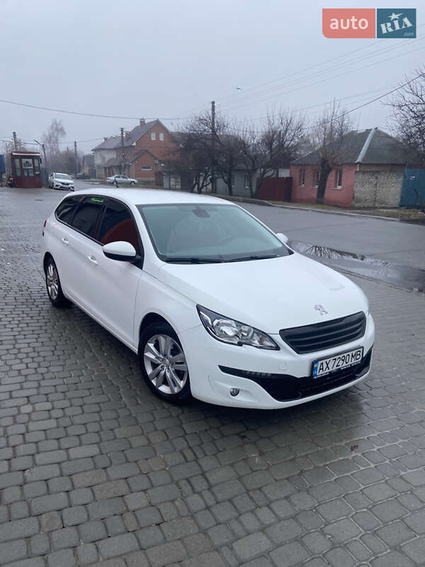 Peugeot 308 2015