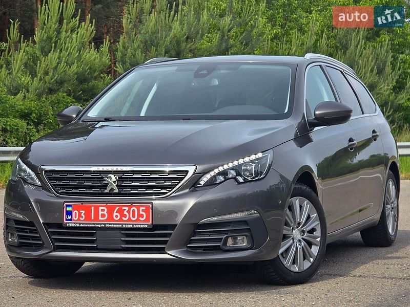 Peugeot 308 2021