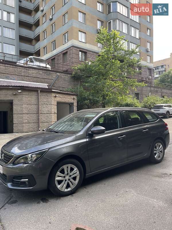 Peugeot 308 2020