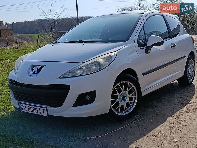 Peugeot 207 2010