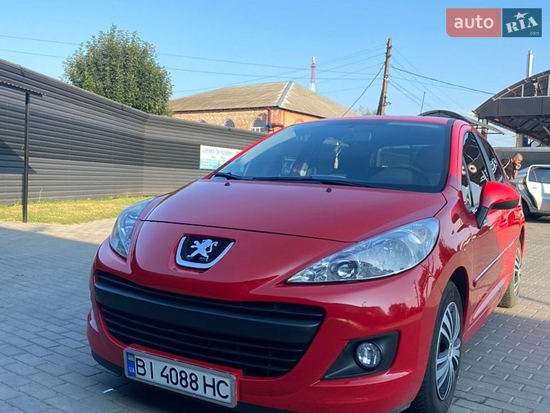 Peugeot 207 2011