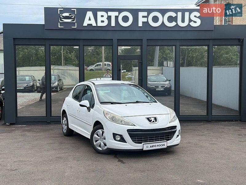 Peugeot 207 2012