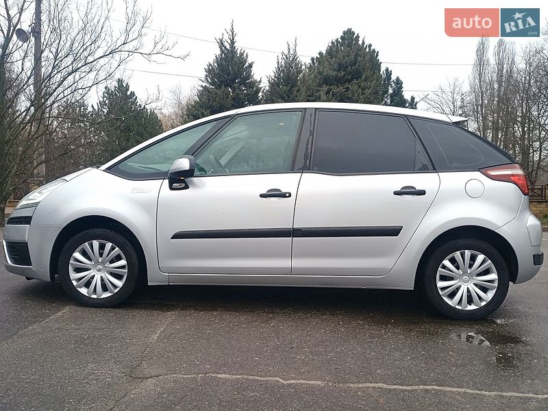 Citroen C4 Picasso 2011