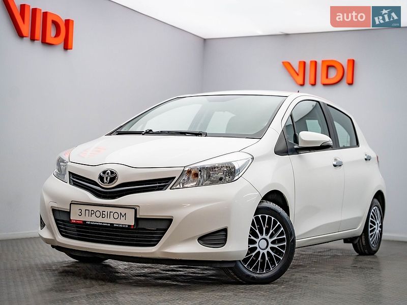 Toyota Yaris 2012