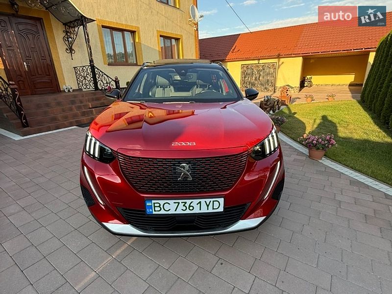 Peugeot e-2008 2023