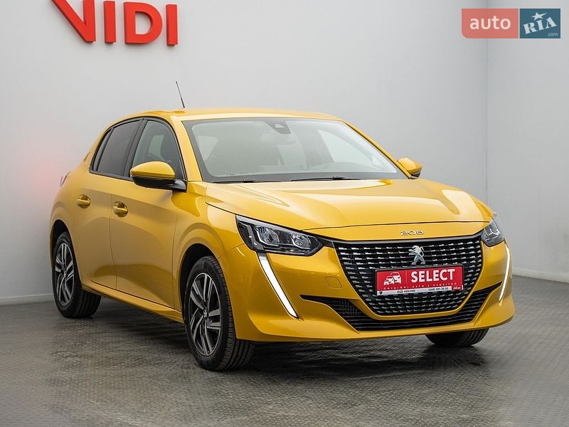 Peugeot 208 2021