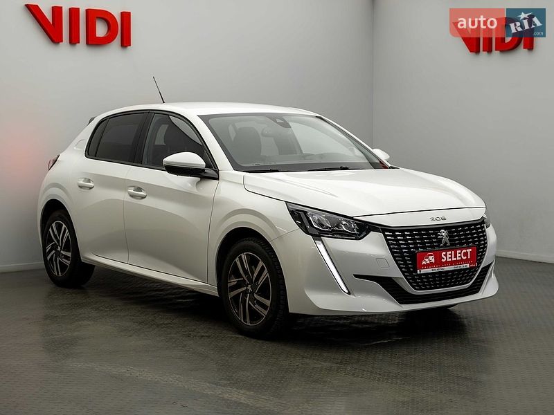 Peugeot 208 2021