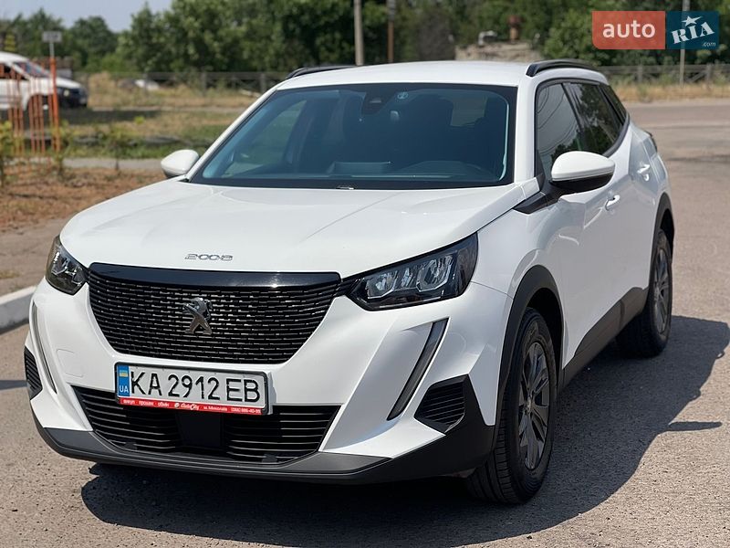 Peugeot 2008 2021