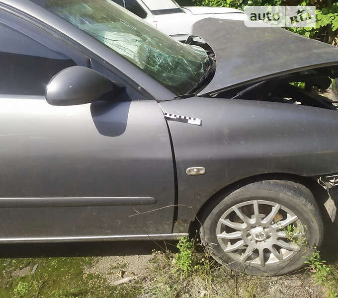 SEAT Cordoba 2004