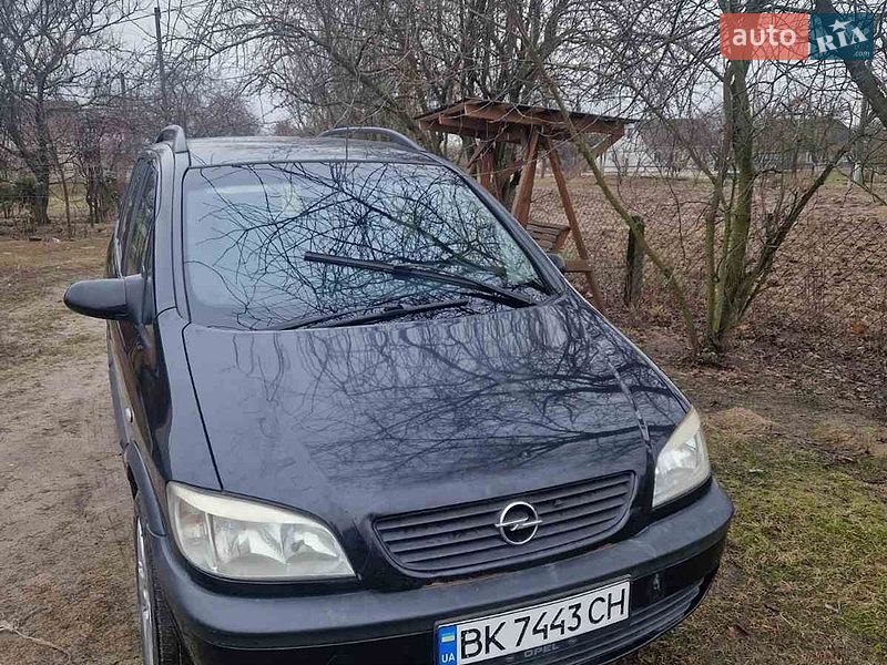 Opel Zafira 2002